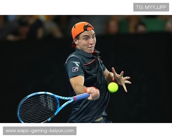 网球赛场惊现巨大虫子,选手瞬间惊魂未定——一场意想不到的赛场“风暴”背后 网球赛场惊现巨大虫子,选手瞬间惊魂未定——一场意想不到的赛场“风暴”背后